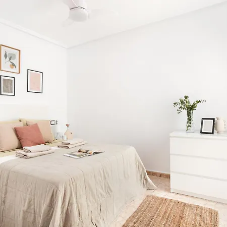 Lejlighed Cuba Libre - In The Center Of Torrevieja, Between Two Beaches *